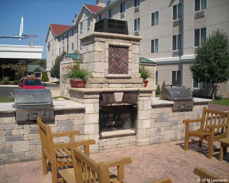Home2 Suites By Hilton Champaign/Urbana Esterno foto